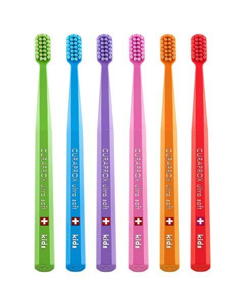 Curaprox CS Kids Дитяча зубна щітка "ultrasoft",d 0,09 мм (4-12 років) 1504 фото